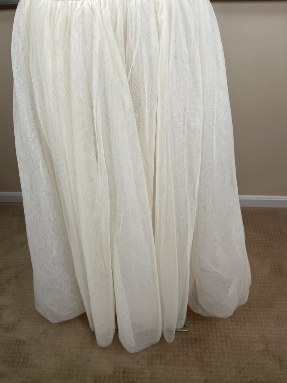 REFORMATION Alouette Sweetheart Neckline Tulle White Maxi Dress Size 6 - Picture 4 of 7